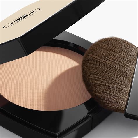 chanel les beiges poudre belle mine naturelle review|Chanel Les Beiges foundation powder.